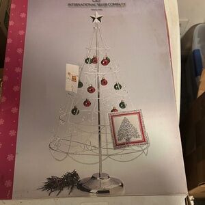 Holiday Tree with Ornaments